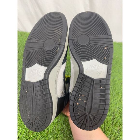 Size 9 - Nike SB‎ Dunk High-Top Men's Gray/Black Yellow 305050-017 - Picture 4 of 9